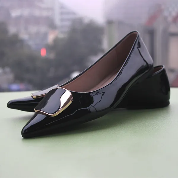 Black Fancy Pumps for women