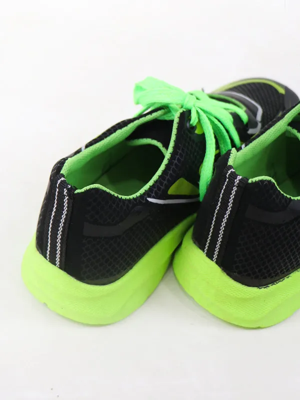 BS35 Boys Shoes 13Yrs - 17Yrs F Green