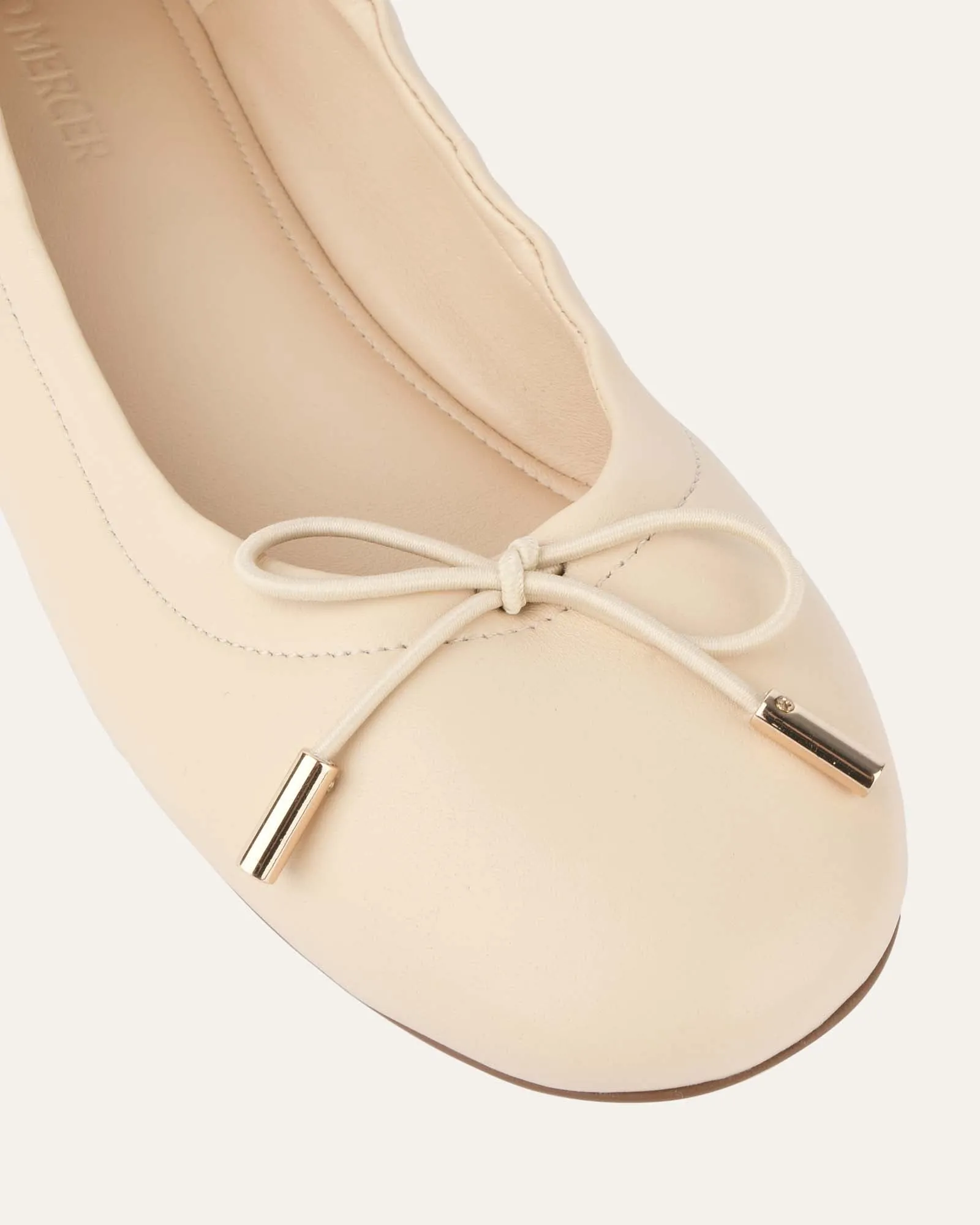 JOLIE CASUAL FLATS BUTTER LEATHER