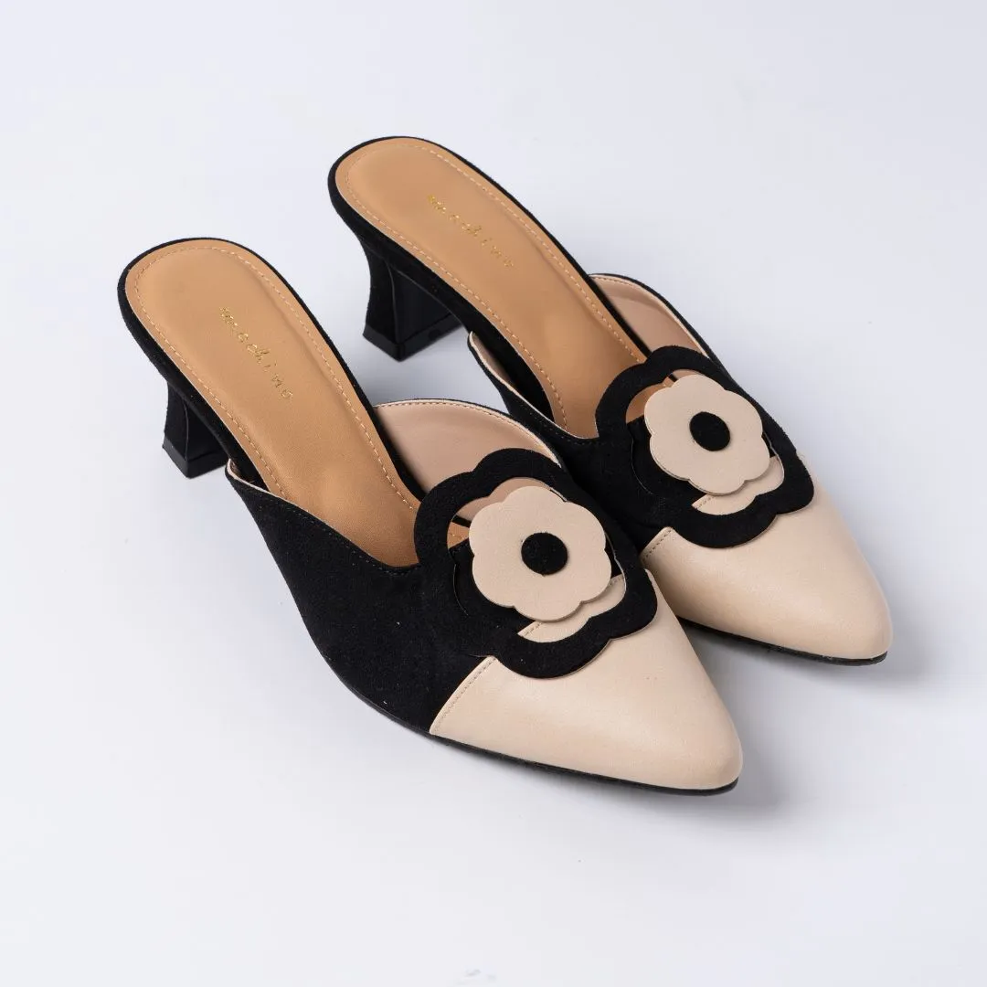 Moxie Mules in Hana Black & Beige