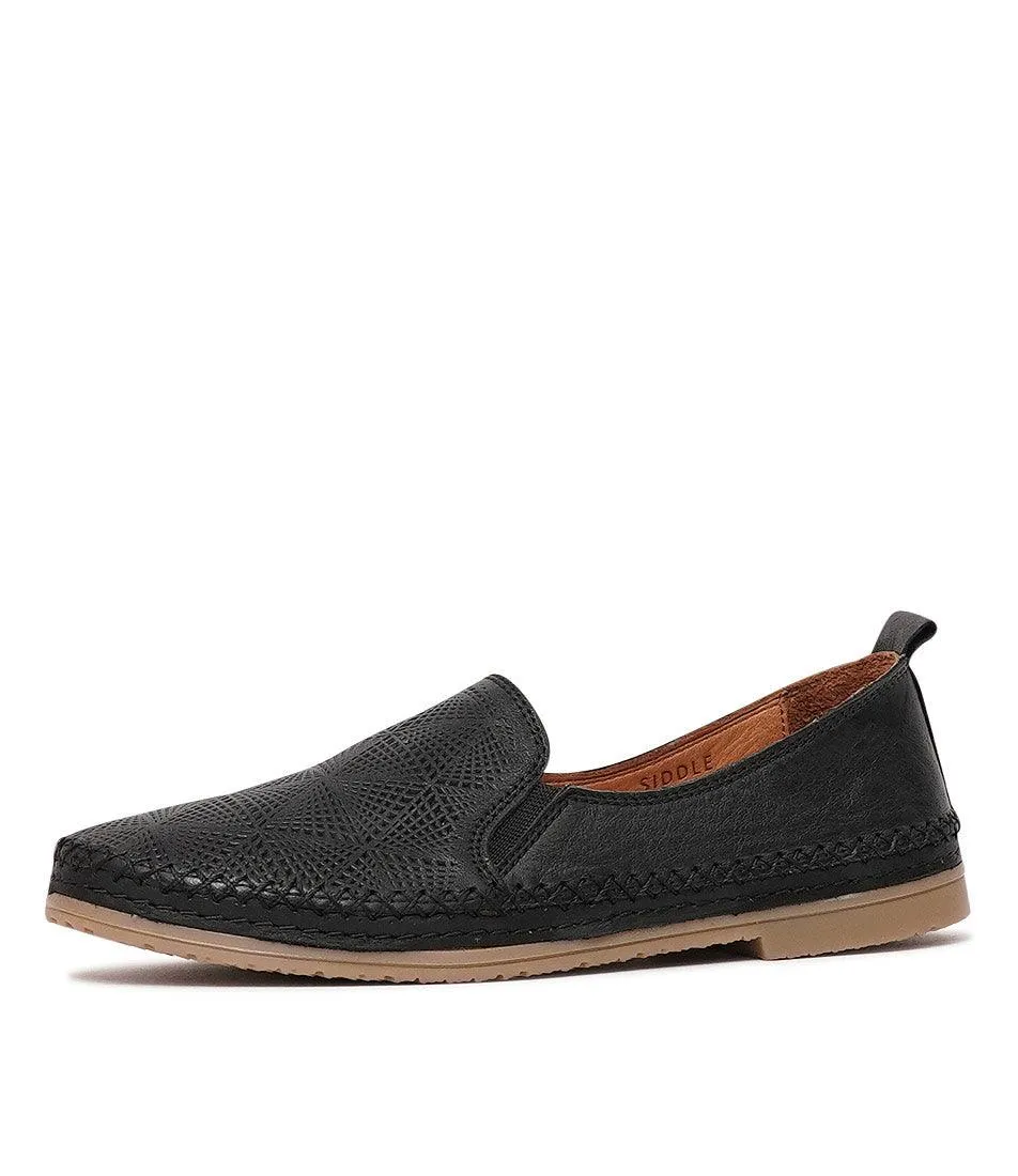 Siddle Black Leather Flats