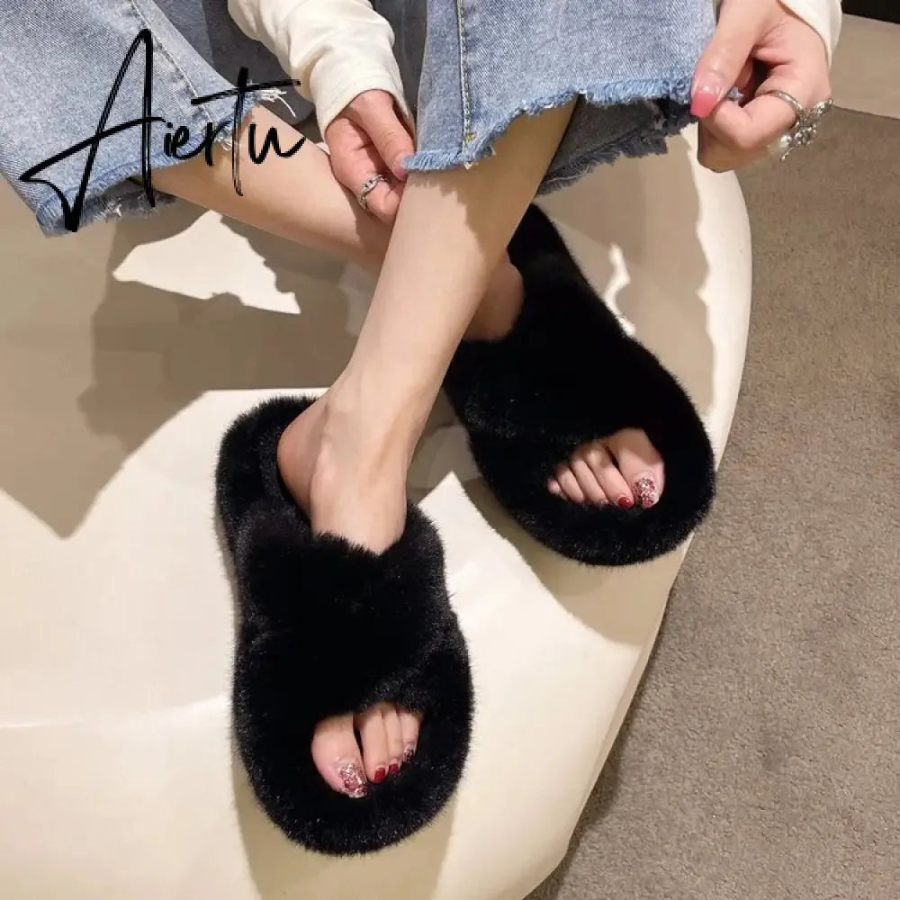 Winter Warm Fashion Slipper Women Modern Slides Outside Design Fluffy Slippers Indoor Soft Plush Shoes Women Warm Slippers